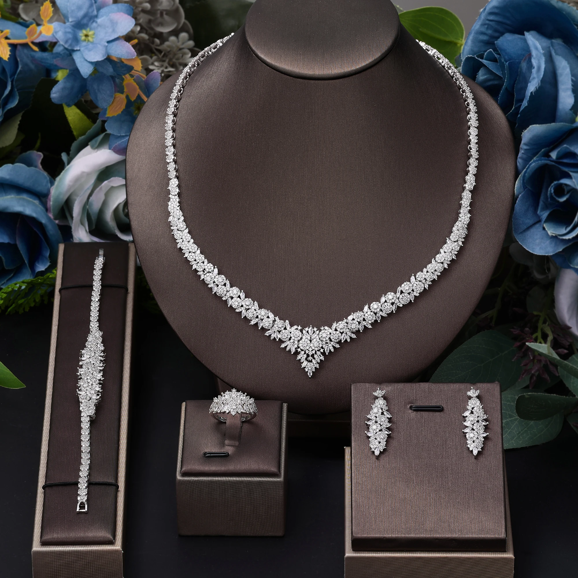 4 Pcsof bride zirconia full set of woMen's's party jewelry, luxury Dubai Nigeria CZ luxury crystal wedding necklace set