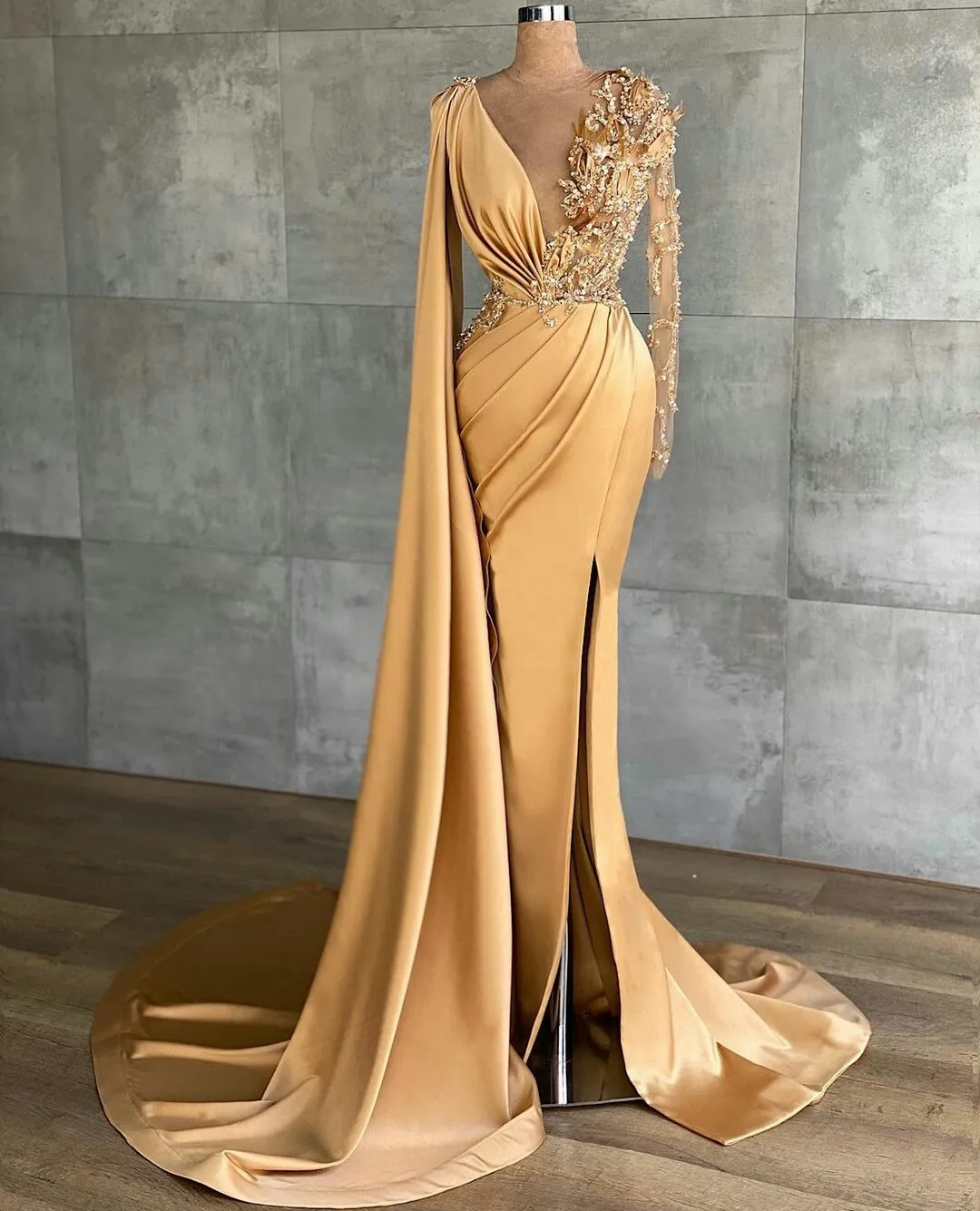 BridalAffair 2024 Gold Mermaid V Neck Lace Applique Long Sleeve Prom Dress Beaded Black Girl African Evening Gown robe de soirée